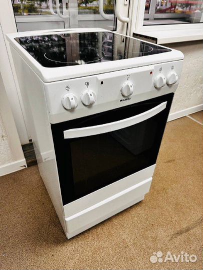 Плита с духовкой Hansa