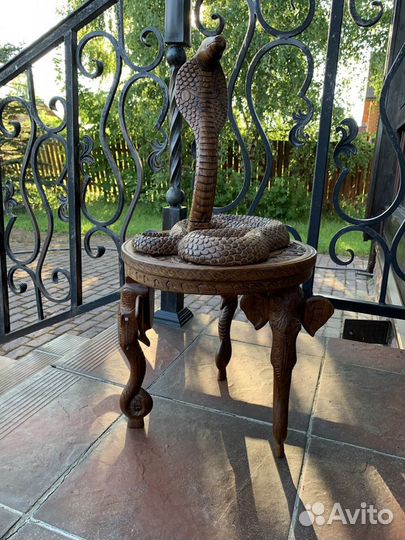 Комплект Кобра и Столик со слонами, Индия