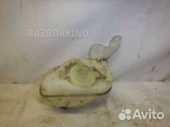 Бачок омывателя Мазда 323 5 BA