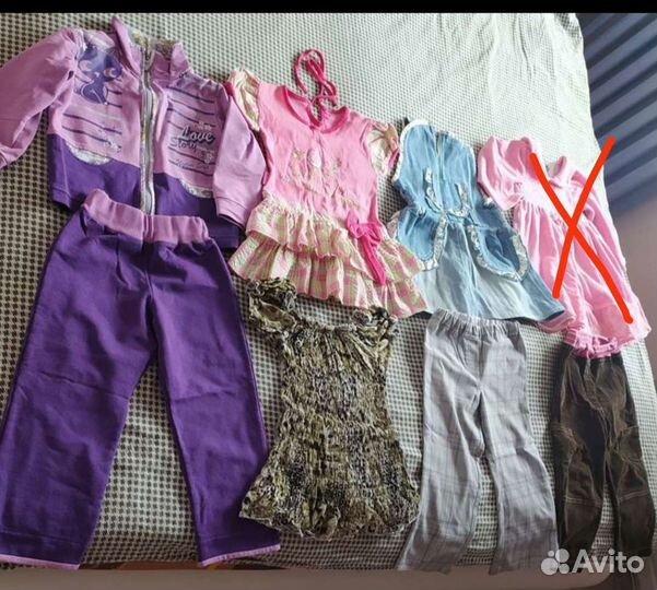 3 Платья, 1костюм и 2 штанов на 1-3 г пакетом
