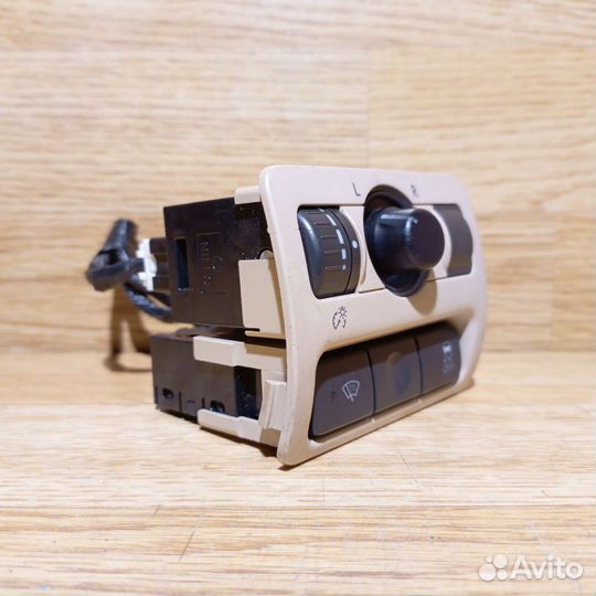 Блок управления зеркалами Subaru Tribeca B9