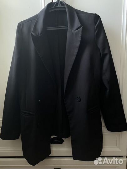 Черный базовый пиджак