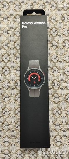 Смарт-часы Samsung Galaxy Watch5 Pro