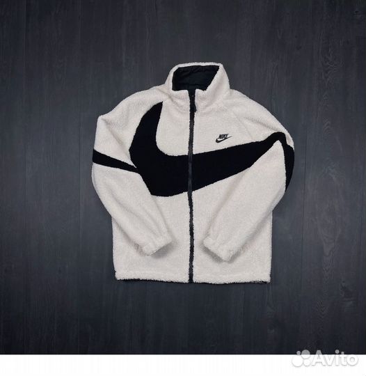 Куртка весенняя двухсторонняя Nike барашка