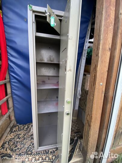 Оружейный сейф Valberg Арсенал