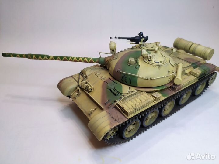 Сборная модель танка Т-62