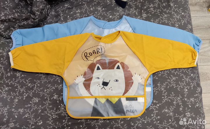 Нагрудники новые