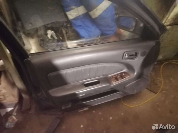 Дверь nissan maxima а32