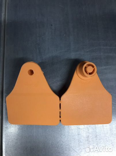 Бирка ушная двойная для животных 54х44