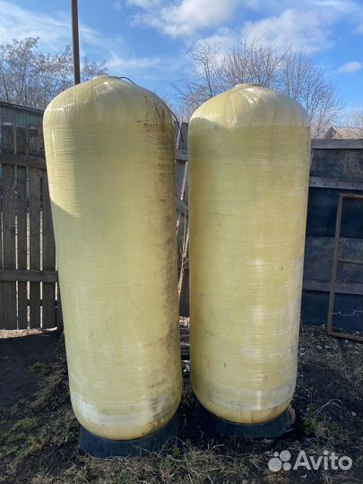 Емкость пластиковая под воду или прочее