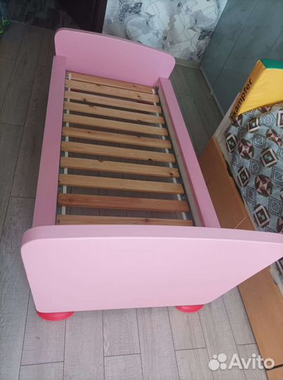Детская кровать IKEA с матрасом