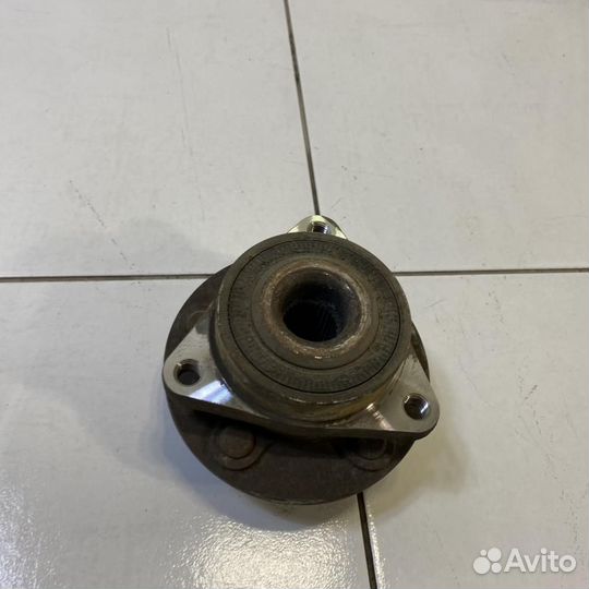 Ступица передняя Chevrolet Cruze J300