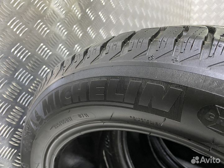 Michelin Alpin A4 225/55 R17 97H