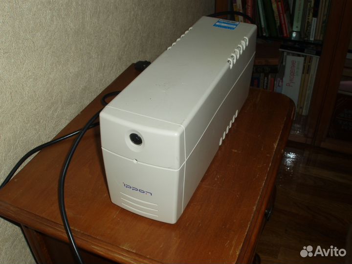 Источник бесперебойного питания