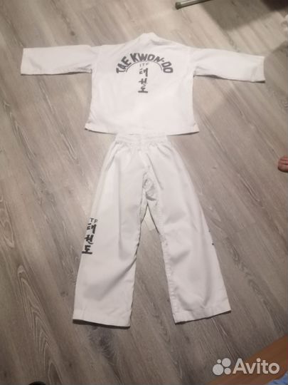 Кимоно для тхэквондо 130