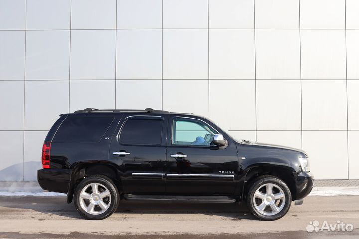 Chevrolet Tahoe 5.3 AT, 2013, 250 242 км