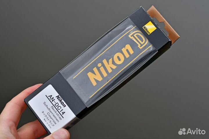 Ремень Nikon D750