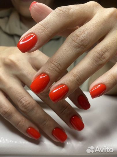 Маникюр с покрытием гель-лак