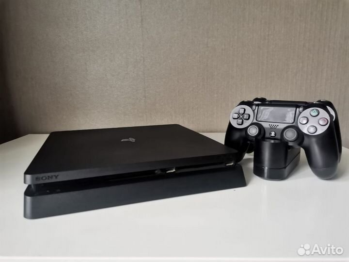 Игровая приставка ps4 с играми