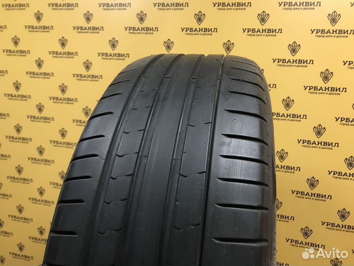 Pirelli P Zero PZ4 235/55 R18 100V