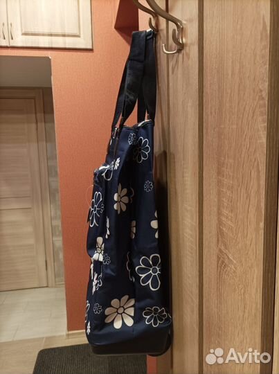 Сумка хозяйственная на колесах. Из Финляндии