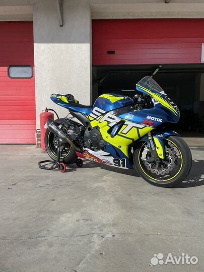 Suzuki gsx-r 600 L5 2015