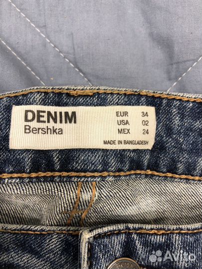 Джинсы женские Bershka 42