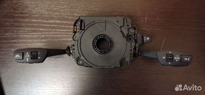 Подрулевой переключатель BMW E 70