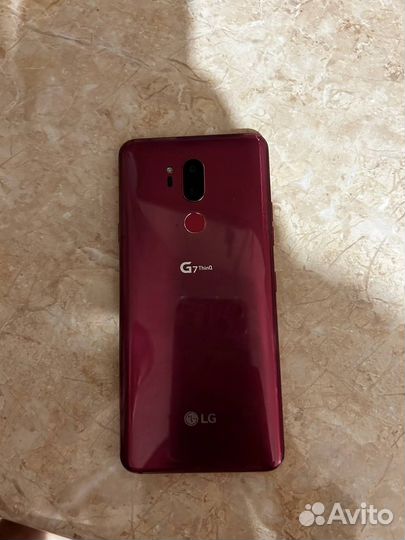 Телефон LG g7