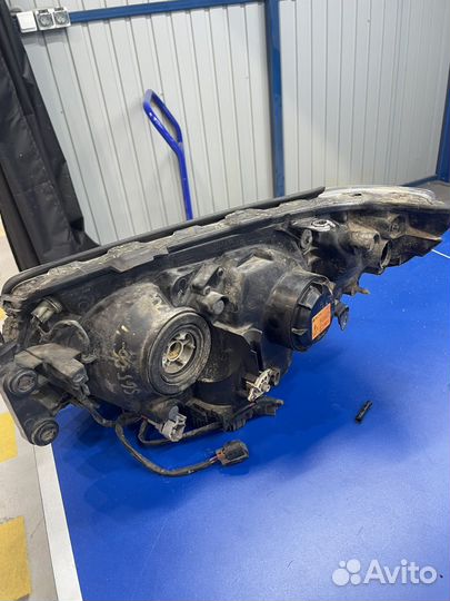 Фара subaru forester sg5 рест