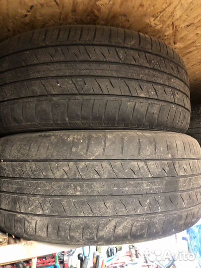 Bridgestone Dueler A/T 697 275/50 R21