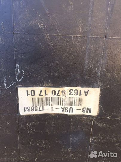 Бензобак ML w163