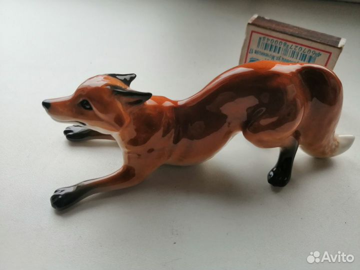 Фарфоровый бурундук