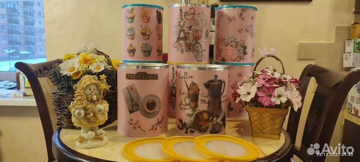 Банки декупаж