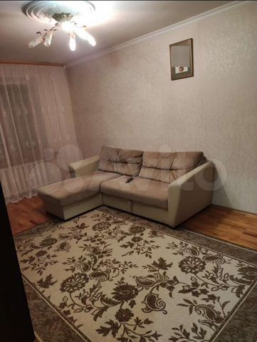 3-к. квартира, 90 м², 2/6 эт.