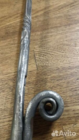 Кочерга кованая цельная