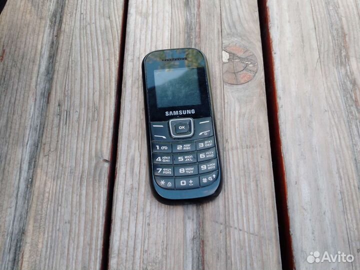 Samsung Keystone 2 GT-E1200M