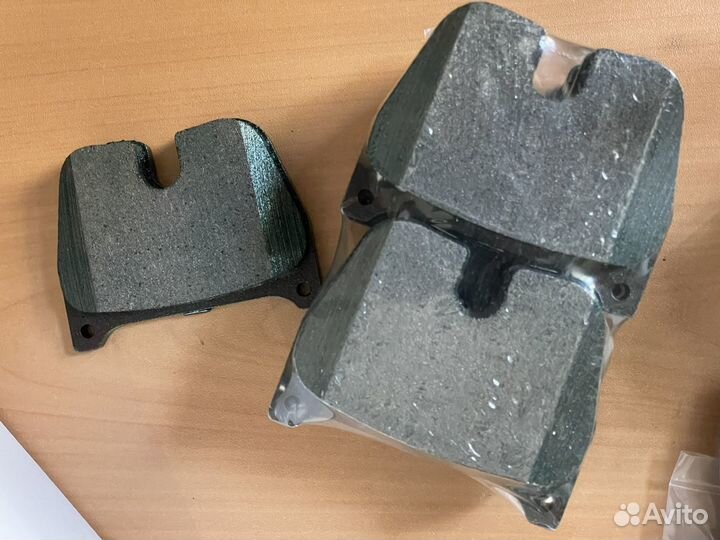Тормозные колодки для jbt fm8