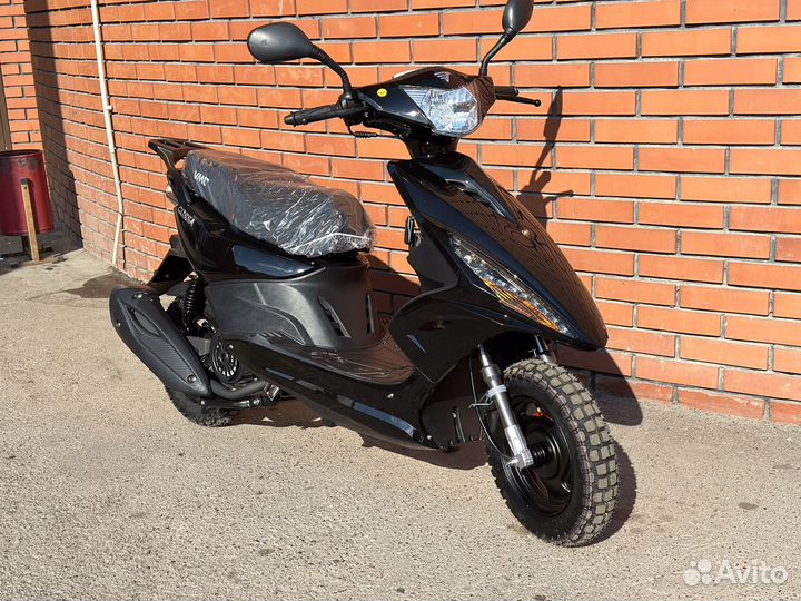 Скутер Vento Corsa 50 (150)