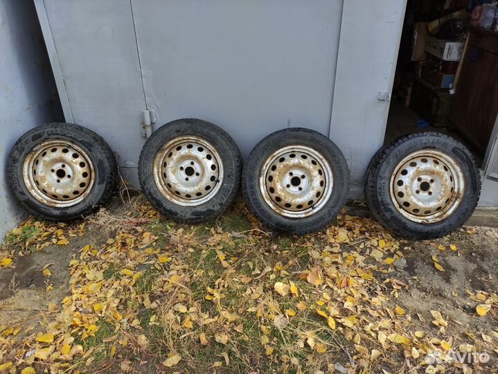 Bridgestone Ice Cruiser 7000 185/65 R15