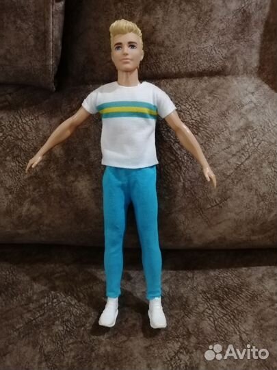 Кукла Кен