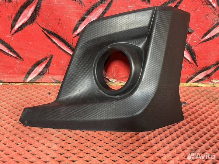 Облицовка птф левая Subaru Impreza XV GT