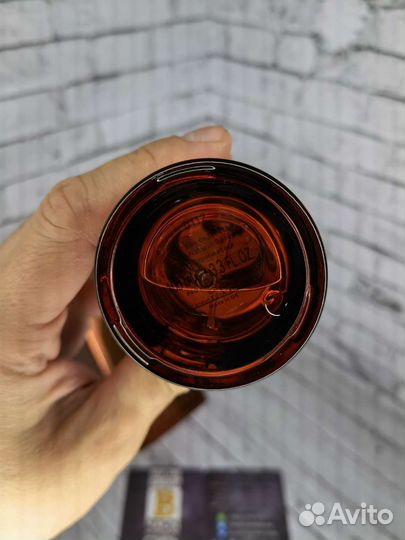 Мужские духи Boss Bottled Oud Saffron