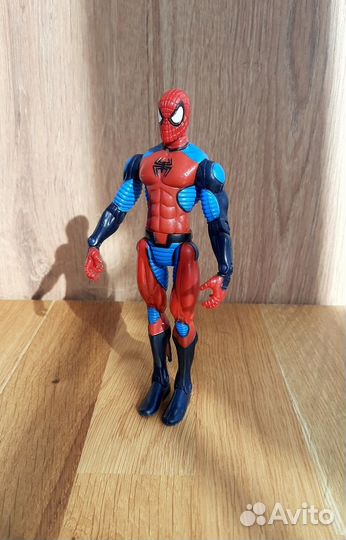 Hasbro Classic Heroes Фигурка Человек-паук