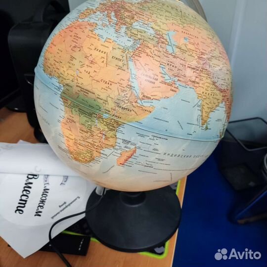 Глобус с подсветкой