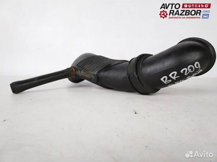 Патрубок воздушного фильтра VW Touareg 2009