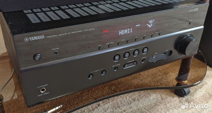 Ресивер AV Yamaha HTR-3072