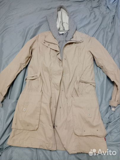 Плащ женский с поддевой