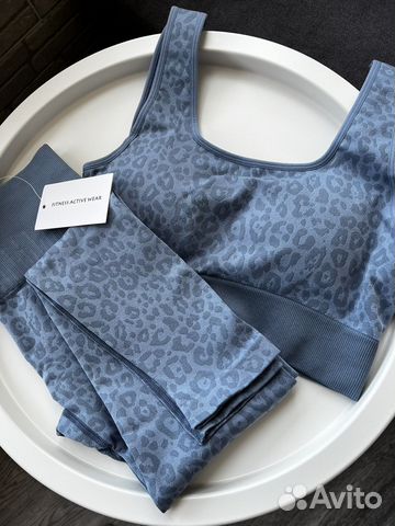 Костюм для фитнеса