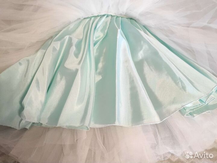 Платье на выпускной нарядное 122-128